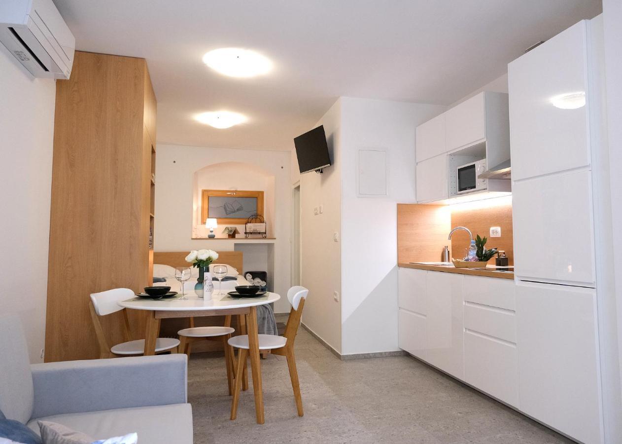 Apartma Libris Копер Екстер'єр фото